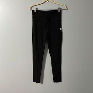 Vuori Black Daily Leggings Joggers